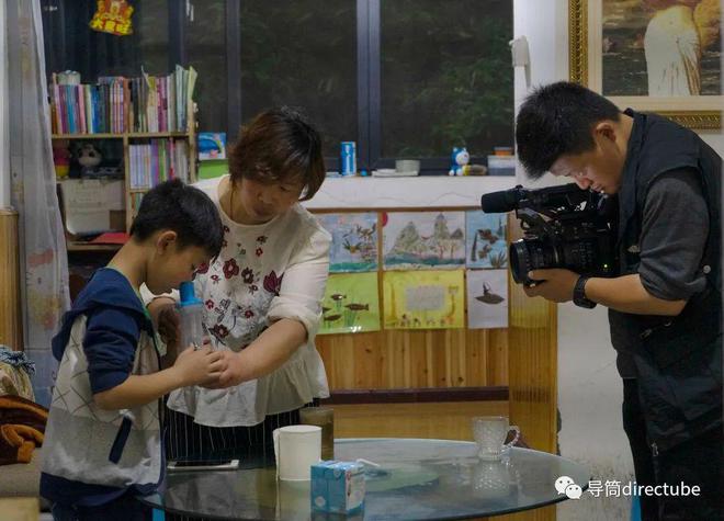 7周年跟随15部纪录片回望pg电子网站512大地震1(图10)