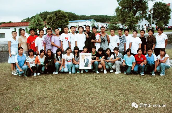 7周年跟随15部纪录片回望pg电子网站512大地震1(图15)